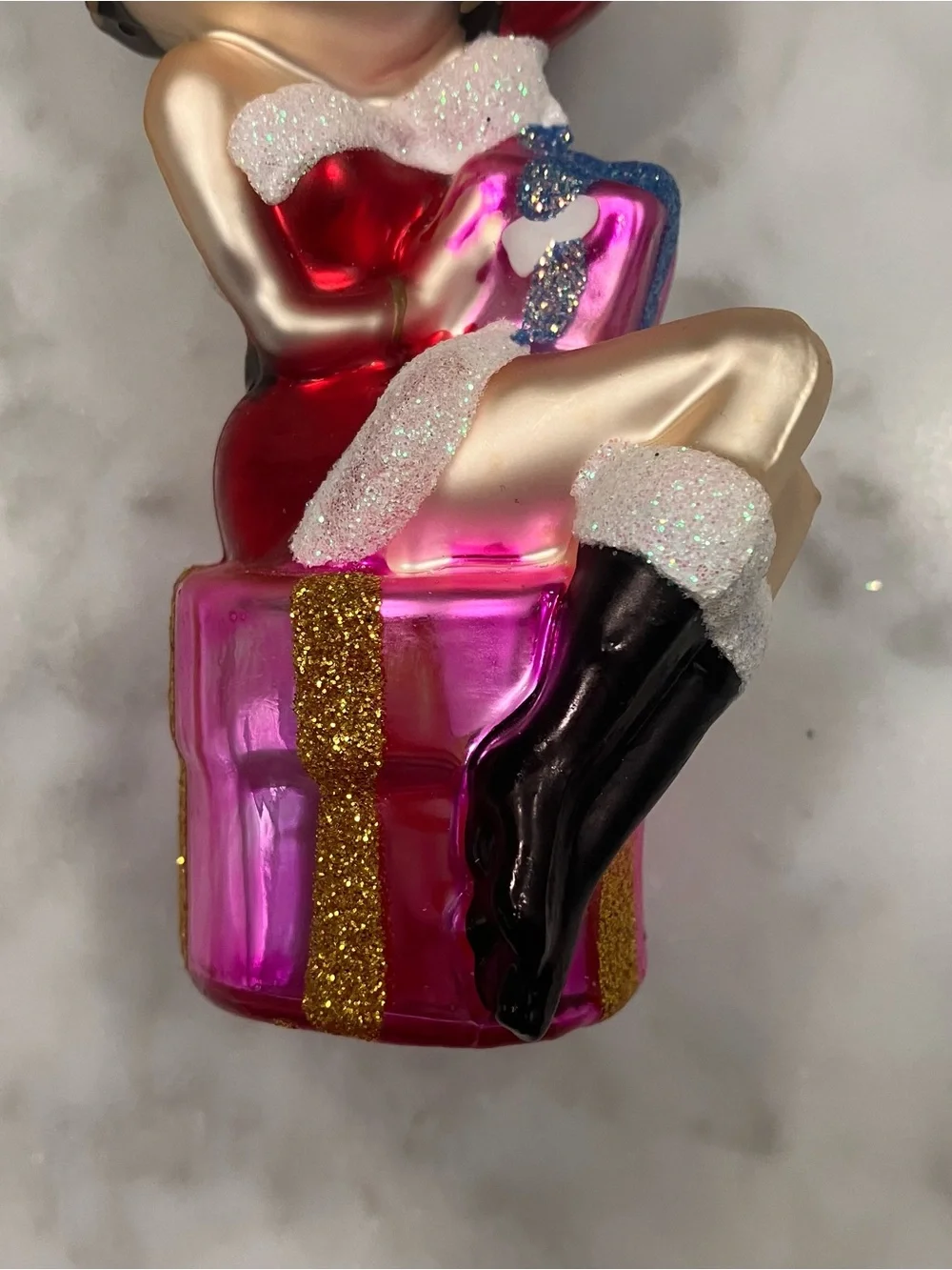 Betty Boop Santa Hat Hand crafted glass Christmas Ornament Kurt S. Adler in box
